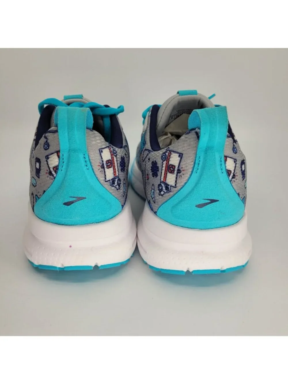Brooks Trace 4 Hero Pack Grey Blue Women’s Size 8 1204411B052 New NO BOX